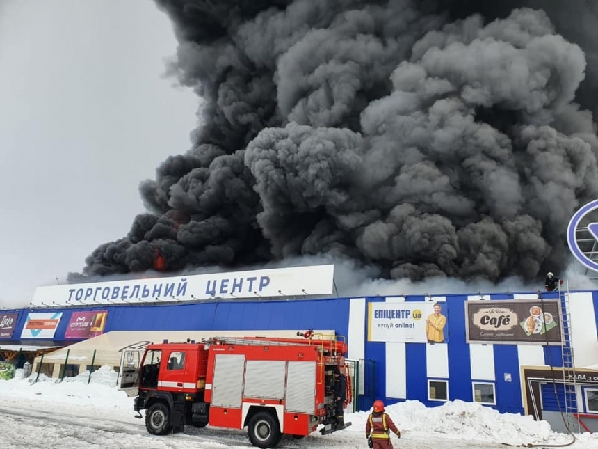 Сгоревший в Первомайске «Эпицентр» собираются отстроить заново
