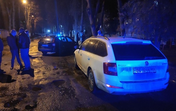 Во Львове полицейский устроил «пьяное» ДТП