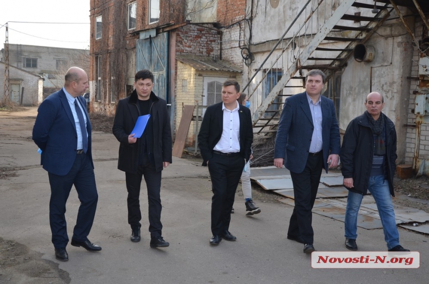 Николаевский губернатор побывал на заводе, который в 2021 году хотят продать. ФОТО