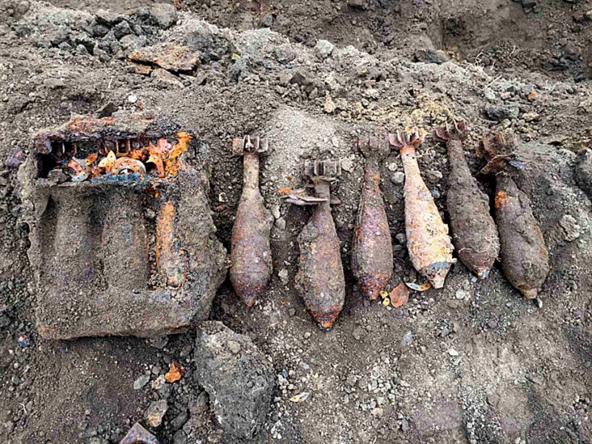Житель Николаевской области нашел у себя в теплице минометные мины
