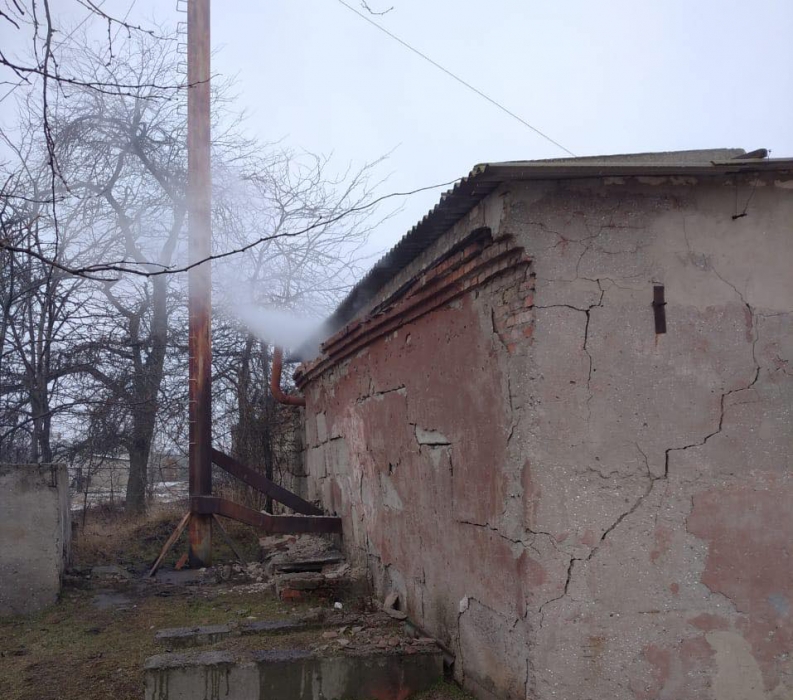 В школе в Николаевской области произошел взрыв: под завалами остался человек