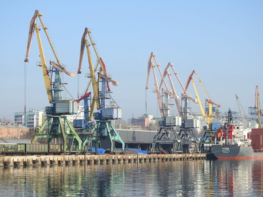 В Николаеве поступило сообщение о минировании причала в морском порту