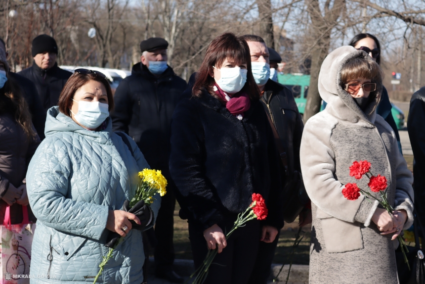 Николаевцы отметили 207-ю годовщину со дня рождения Шевченко. ФОТО