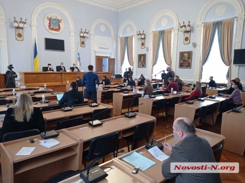 В Николаеве члены исполкома хотят видеть начальника патрульной полиции