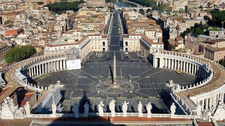 В Ватикане заявили, что церковь не может благословлять однополые браки