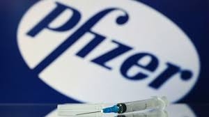 Первую партию вакцины Pfizer в Украину привезут в апреле