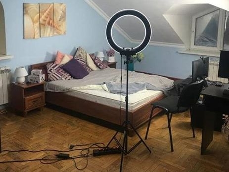 Жительницы Сум обустроили порностудию в арендованной квартире