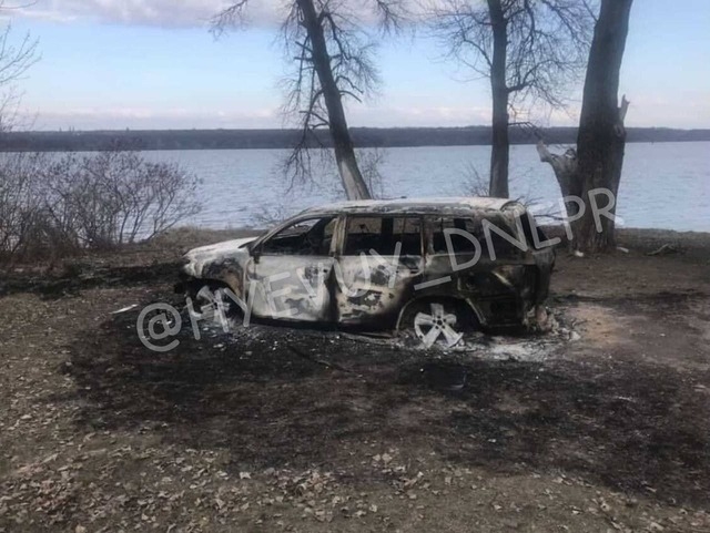 Под Днепром в собственном авто сожгли директора оружейного магазина
