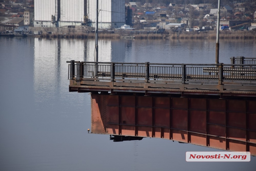 Как в Николаеве разводили уникальный Варваровский мост. ФОТОРЕПОРТАЖ