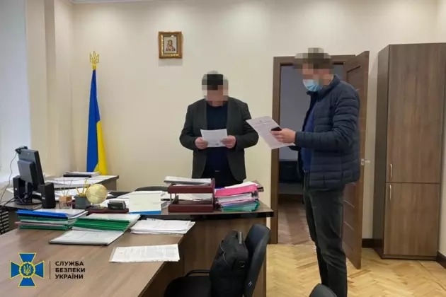 СБУ разоблачила масштабную схему хищения земель чиновниками Госгеокадастра