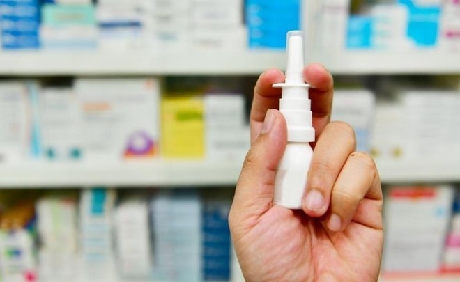 Россия запатентовала лекарство от коронавируса, которое можно капать в нос