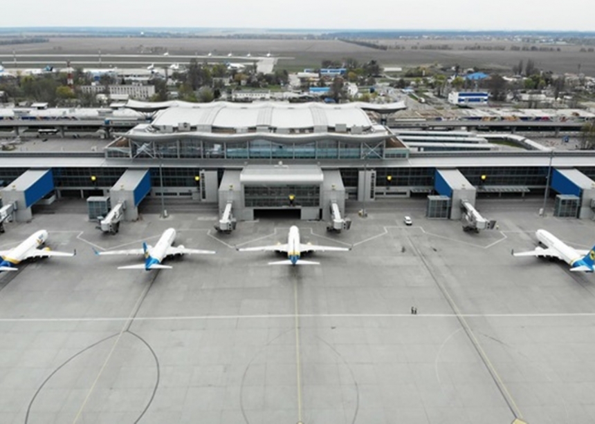Пассажиропоток украинских аэропортов сократился на 54%