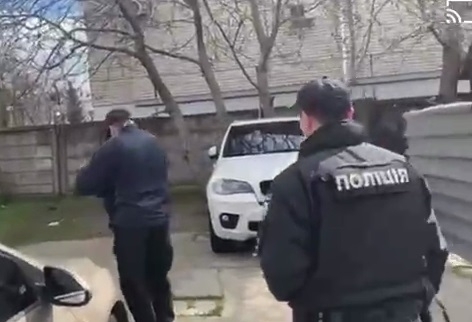 В Николаеве за нападение на депутата на незаконной стройке в центре города открыли уголовное дело 
