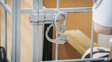 Суд отправил в СИЗО 15-летнего грабителя из Херсонской области 
