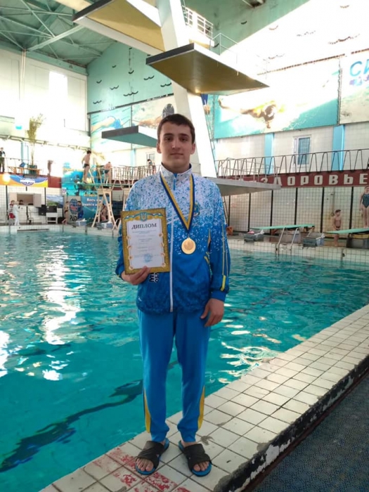Николаевский прыгун стал чемпионом Украины среди молодежи