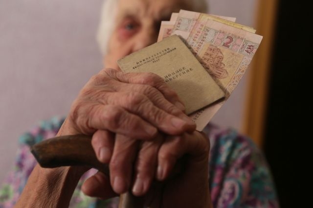 В Украине началось финансирование майских пенсий