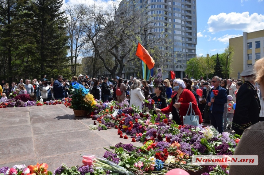 Как по Николаеву 9 мая «Бессмертный полк» прошел. ФОТОРЕПОРТАЖ