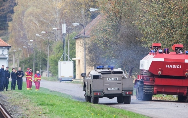Чехия потребует от России не менее одного миллиарда крон за взрывы