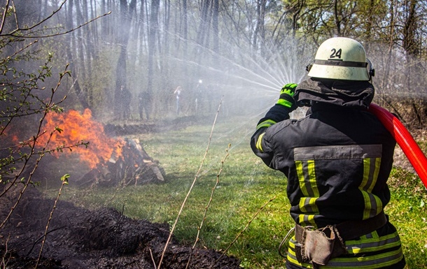 Спасатели рассказали, сколько украинцев погибли в пожарах за неделю