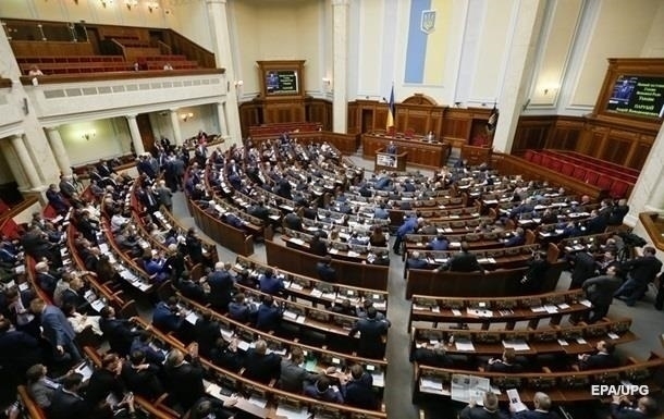 Рада приняла законопроект о наказании за военные преступления