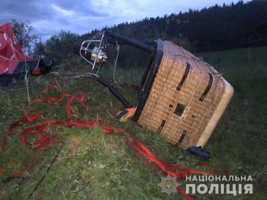 Крушение воздушного шара в Хмельницкой области: подробности