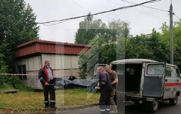 В Кривом Роге военнослужащий повесился возле воинской части