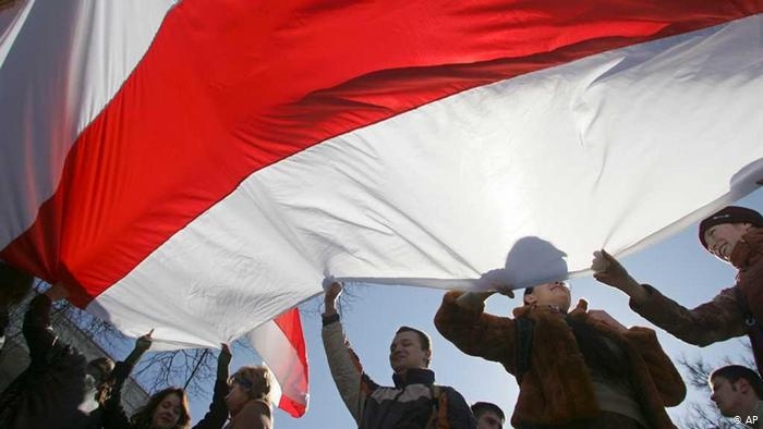 Польша помогла активисткам покинуть Беларусь