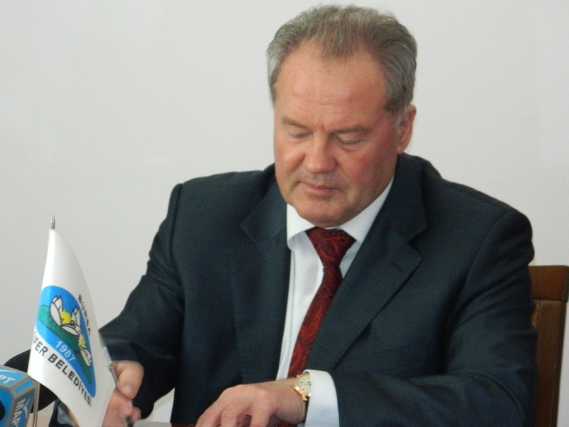 Николаевские журналисты при иностранной делегации сделали больно мэру Чайке