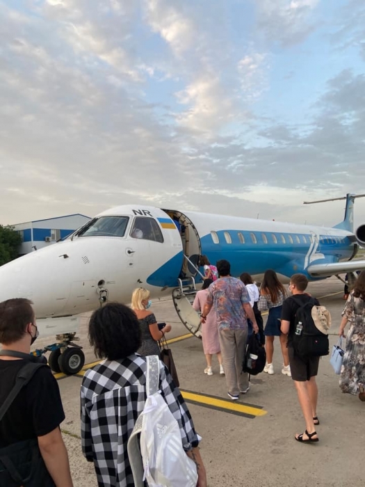 Перелет Киев – Николаев теперь длится 2 часа: самолет залетает по пути в Кривой Рог