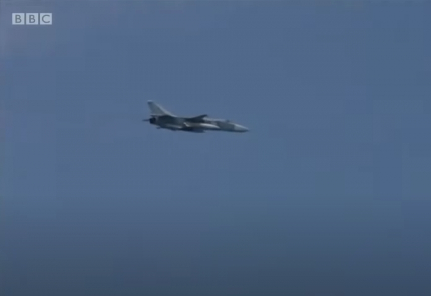 BBC показало видео с борта британского эсминца возле Крыма