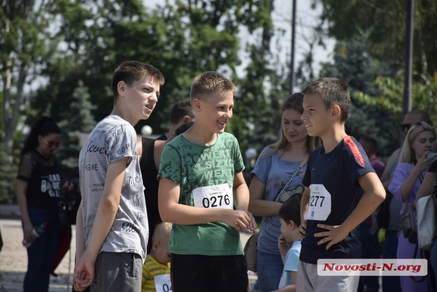 Как в Николаеве прошел Олимпийский день (фоторепортаж)