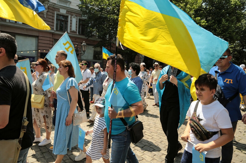 В Одессе прошел ежегодный «Мегамарш в вышиванках» (ФОТО, ВИДЕО)