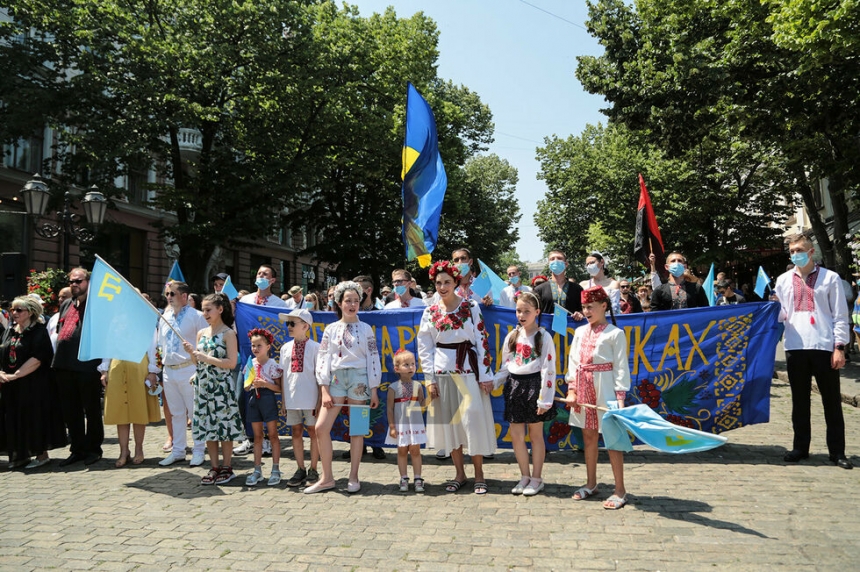 В Одессе прошел ежегодный «Мегамарш в вышиванках» (ФОТО, ВИДЕО)