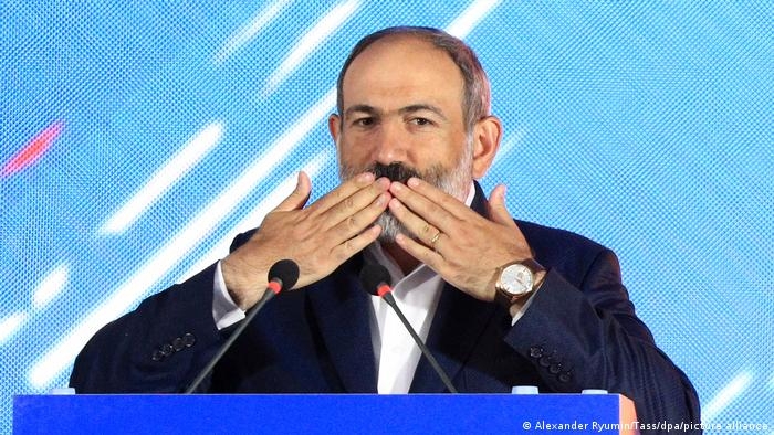Партию Пашиняна объявили победителем выборов в Армении