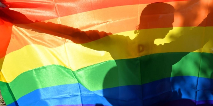 В День Конституции Украины в посольстве США украинцев поздравили с Днем ЛГБТ-прайда