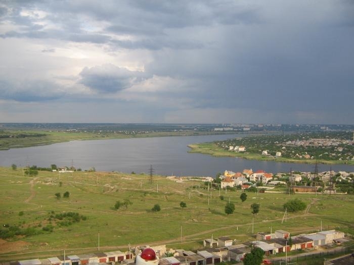В Николаеве утонул в реке 13-летний подросток