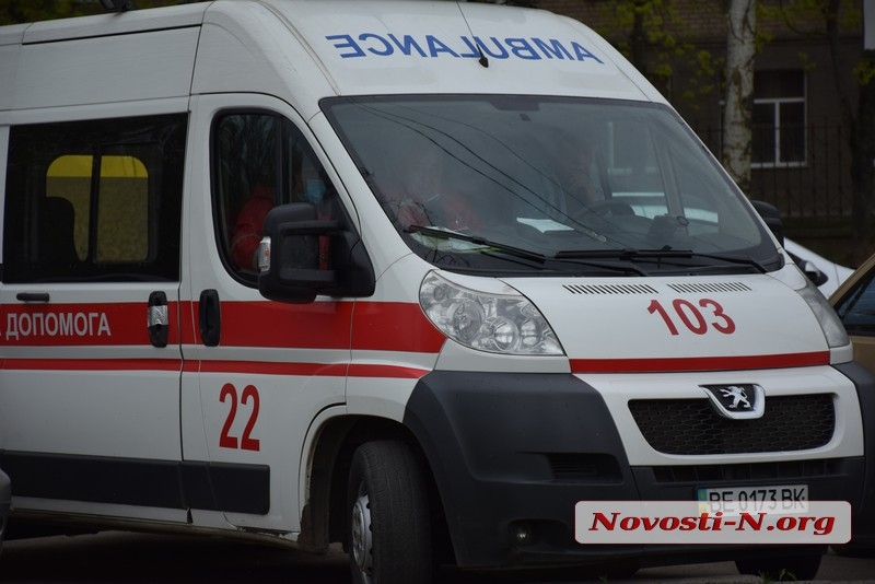 Житель Николаевской области избил односельчанина – пострадавшему понадобилась сложная операция