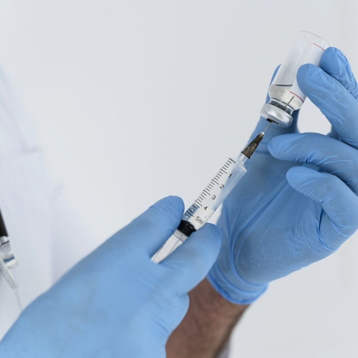 У вакцины Janssen выявили смертельный побочный эффект 