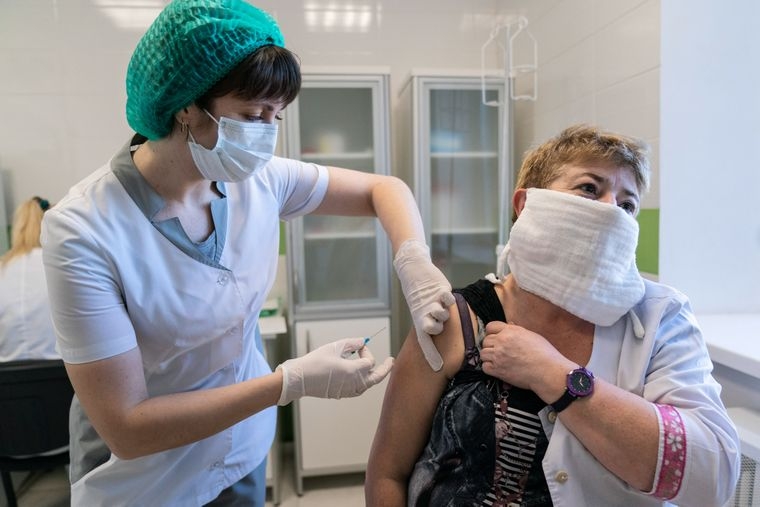 Евросоюз закупил СOVID-вакцины - их хватит для 70% взрослого населения