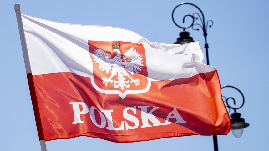 Польша за полгода выдала украинцам 411 тысяч виз