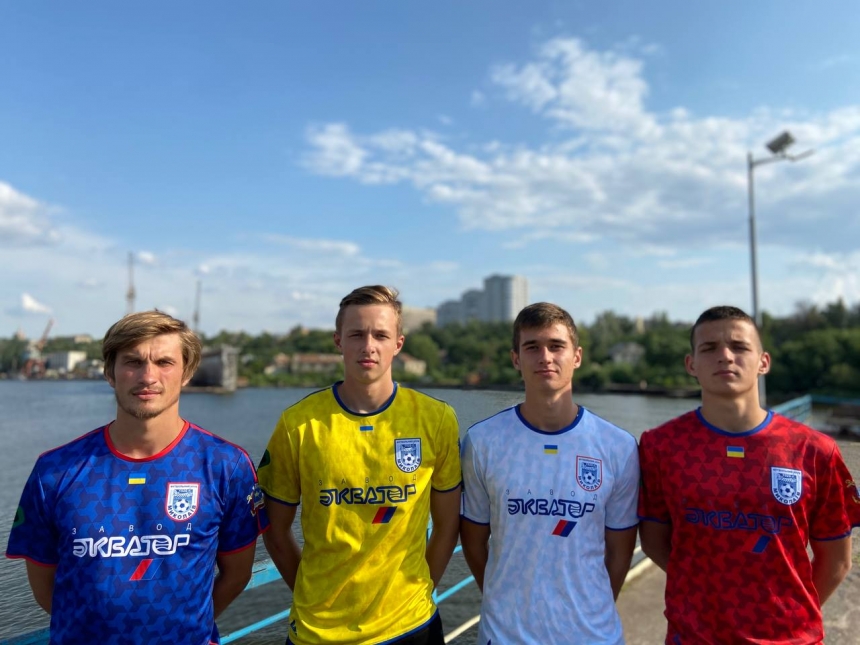В МФК «Николаев» представили 9 новых игроков команды