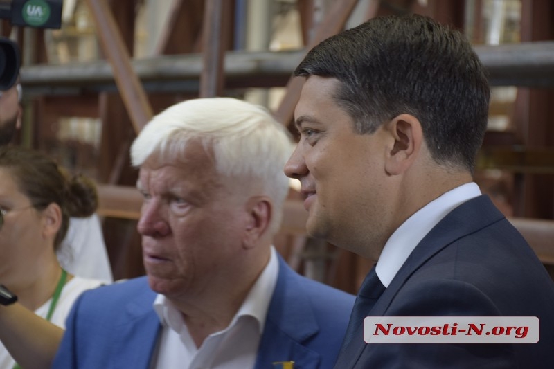 Как спикер ВР Украины на николаевский «Нибулон» приезжал (фоторепортаж)