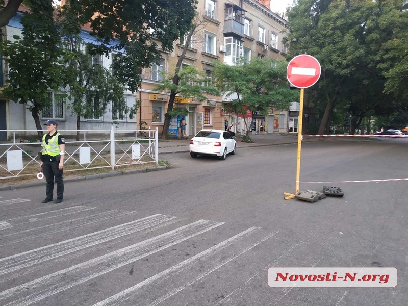 Вечером на Варваровском мосту в Николаеве снова возникла пробка - затор также на ул. Никольской