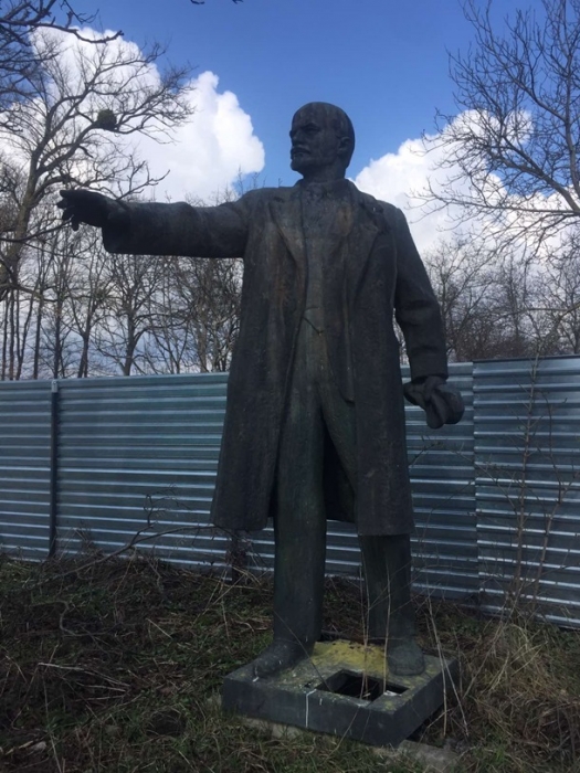 В Черкасской области мэрия продала через Prozorro памятник Ленину за 300 тысяч