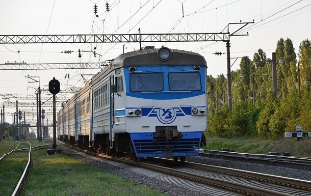 Возле Тернополя сошел с рельсов пассажирский поезд