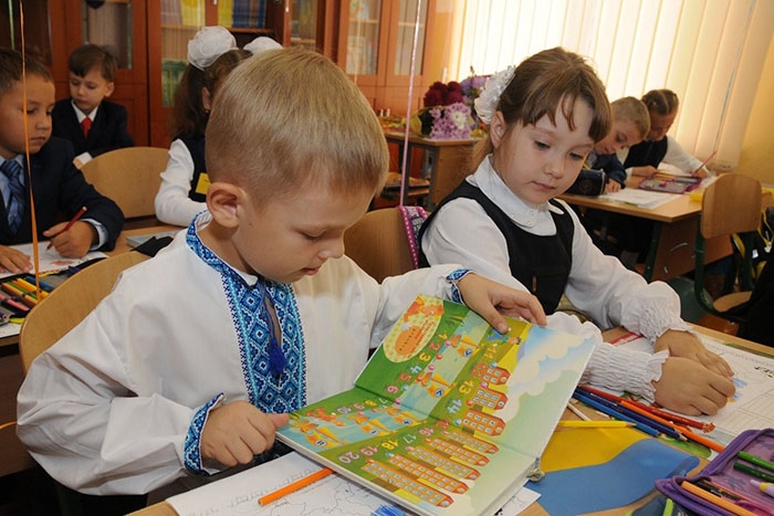 В Николаеве будут искать деньги на ремонт двух школ: депутаты дали «добро»