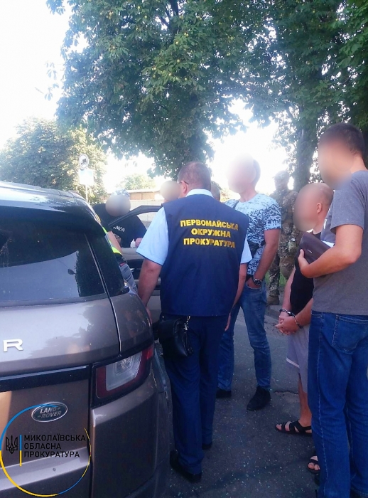 В Первомайске экс-депутат организовал ОПГ, которая похищала газ из цистерн поездов (видео)