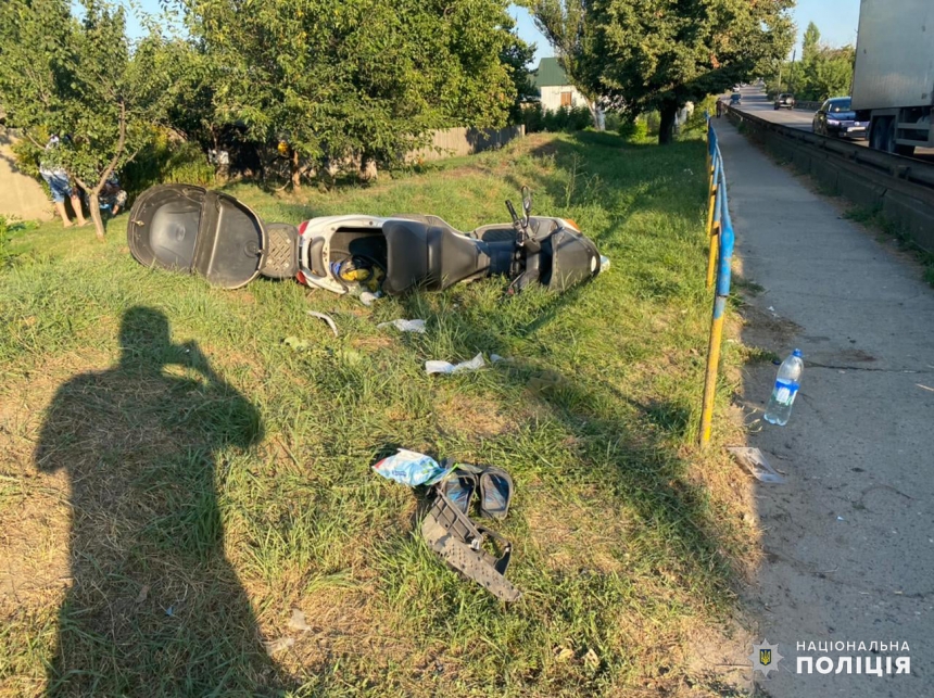 В Новой Одессе мотоцикл врезался в ВАЗ с прицепом: пострадавший в больнице