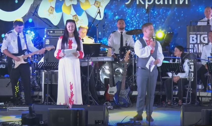 В Николаеве начался праздничный концерт ко Дню Независимости Украины (трансляция)