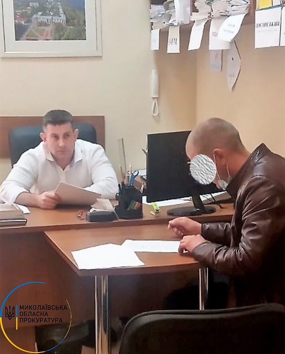 В Николаевской области депутат райсовета требовал взятку за решение вопроса по ремонту детсада